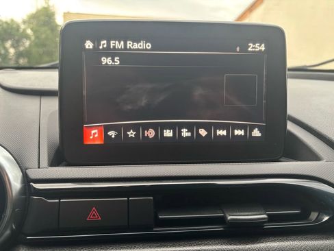 Used 2018 MAZDA MX-5 Miata Grand Touring image 14