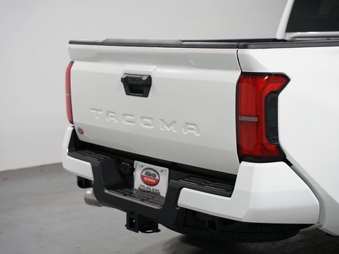 New 2026 Toyota Tacoma SR5 image 9