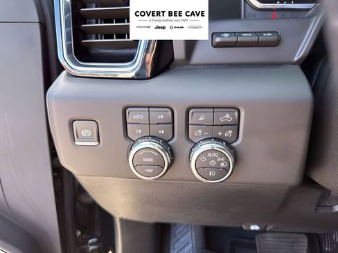 Used 2024 GMC Sierra 3500 Denali Ultimate image 31