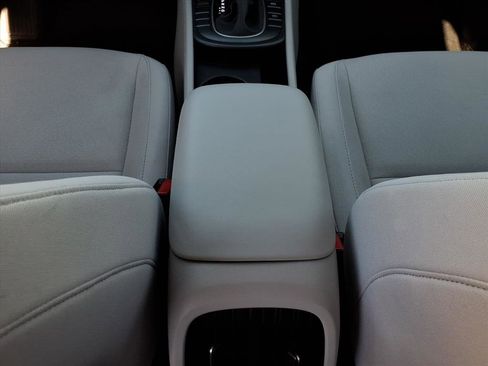 Certified 2025 Hyundai Kona SEL image 17