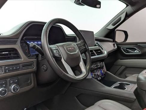 Used 2021 GMC Yukon SLT w/ SLT Premium Package AWD/4WD image 23