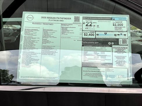 Certified 2025 Nissan Pathfinder Platinum w/ Cargo Package AWD/4WD image 19
