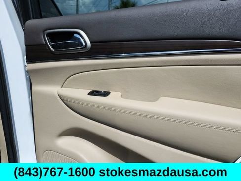 Used 2015 Jeep Grand Cherokee Overland RWD image 25