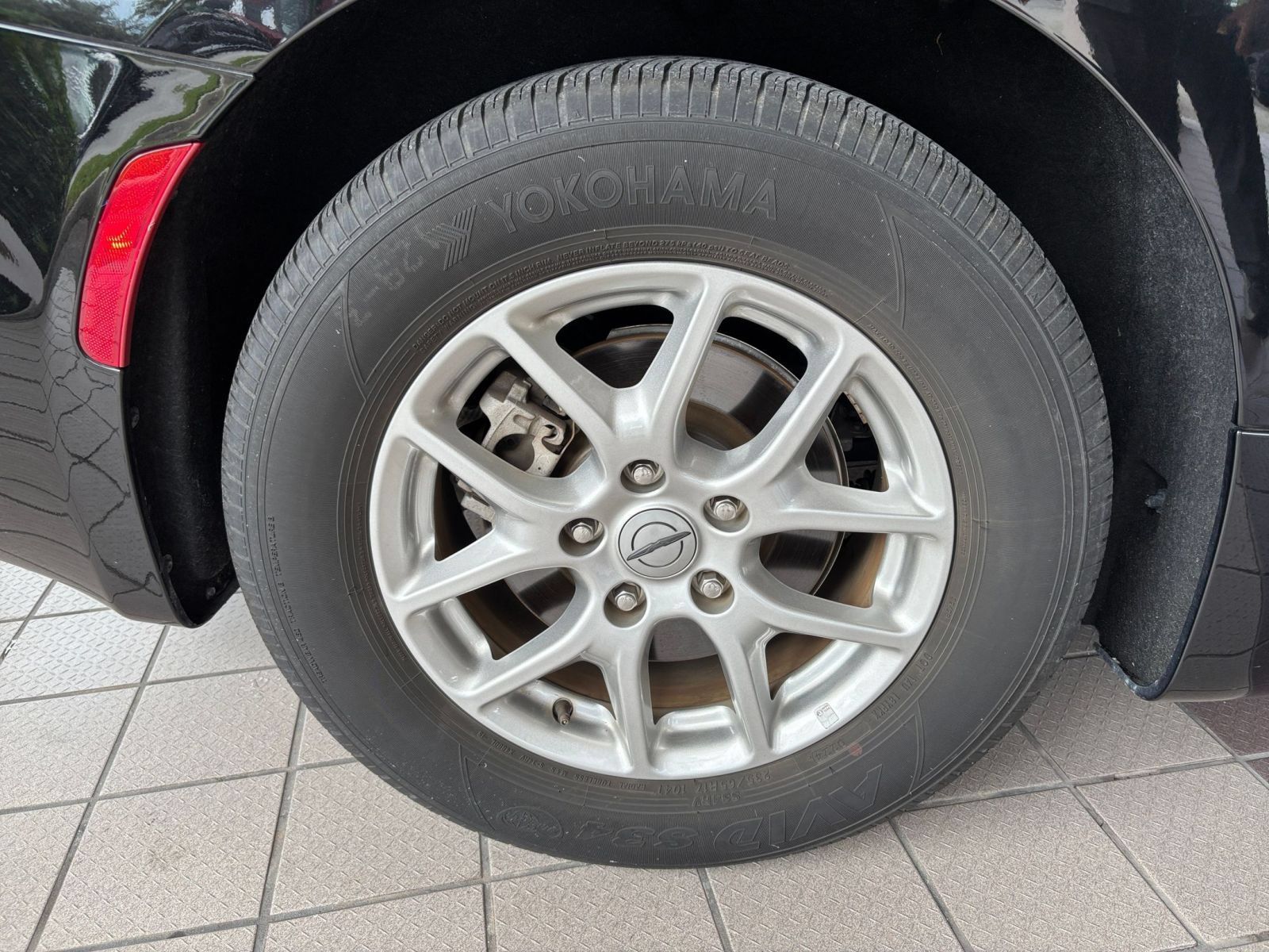Used 2024 Chrysler Pacifica Touring-L FWD image 31