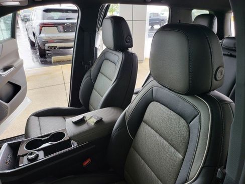 New 2026 Chevrolet Equinox LT w/ Convenience Package II image 20