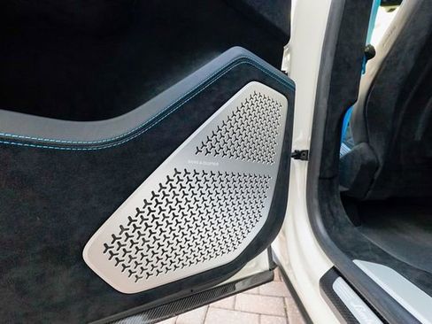 Used 2023 Lamborghini Urus Performante image 78