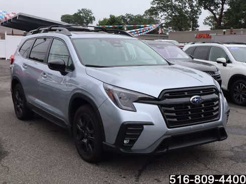 Used 2024 Subaru Ascent Onyx Edition Limited w/ Popular Package Onyx image 2