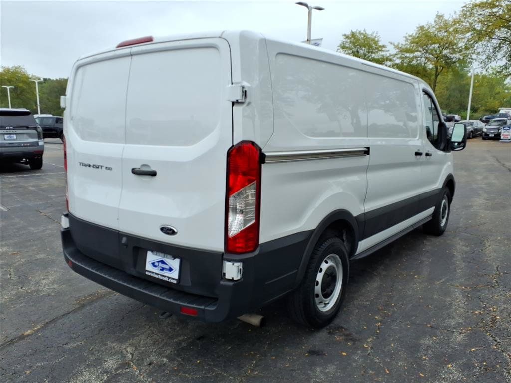 Used 2024 Ford Transit 150 Low Roof RWD image 7