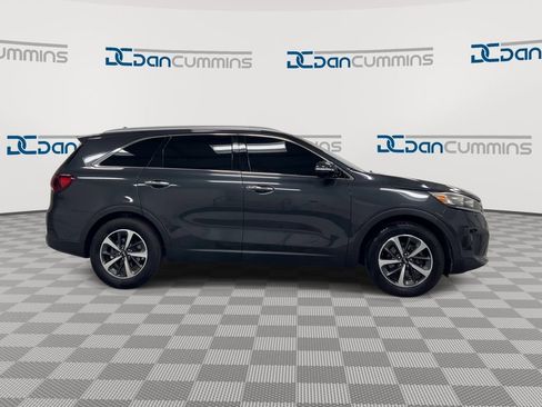 Used 2019 Kia Sorento EX FWD image 9