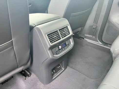 New 2026 Volkswagen Atlas SE AWD/4WD image 25