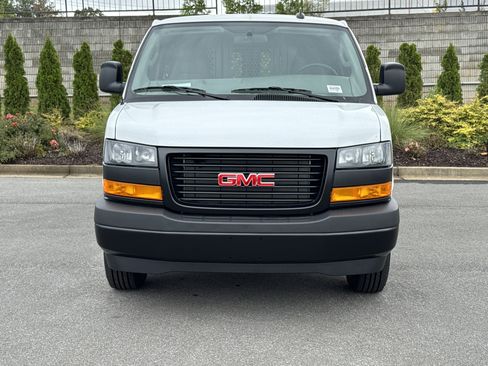 New 2025 GMC Savana 2500 w/ Driver Convenience Package image 3