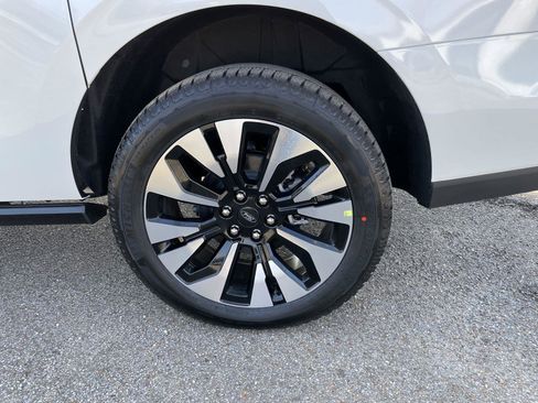 New 2026 Ford Expedition Max Platinum w/ Driver's Package image 62
