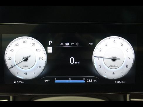 Used 2025 Hyundai Elantra SEL FWD image 30