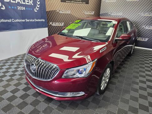 Used 2015 Buick LaCrosse image 2