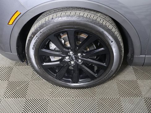 Used 2021 Lincoln Nautilus Reserve w/ Monochromatic Package image 21