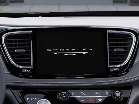 New 2027 Chrysler Pacifica Select FWD image 44