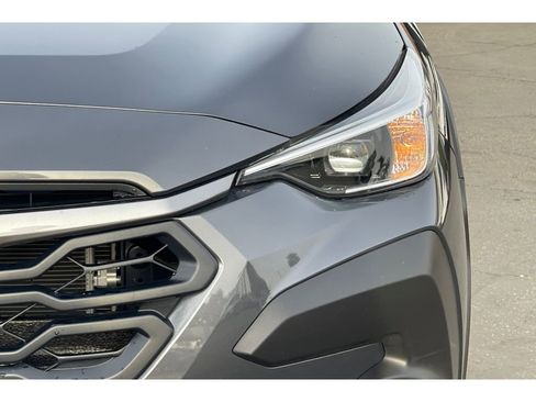 Certified 2025 Subaru Crosstrek 2.0i Premium image 17