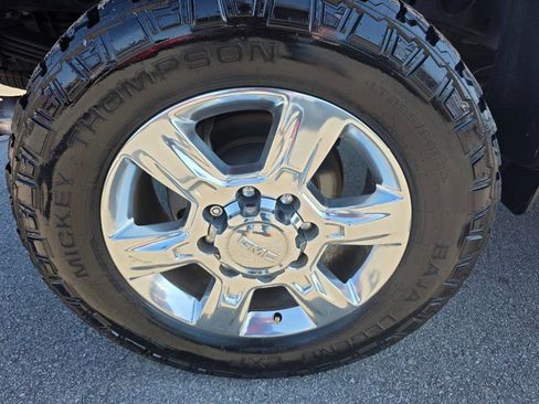 Used 2019 GMC Sierra 2500 SLT w/ Duramax Plus Package image 23