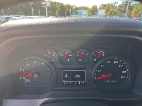 Used 2026 Chevrolet Silverado 2500 Custom w/ Custom Value Package image 22