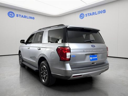 Used 2024 Ford Expedition XLT image 6