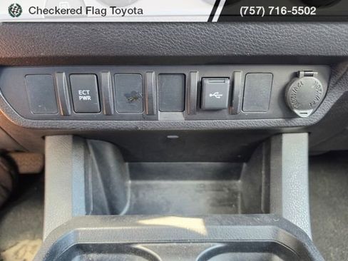 Used 2023 Toyota Tacoma SR5 w/ SR5 Appearance Package RWD image 20