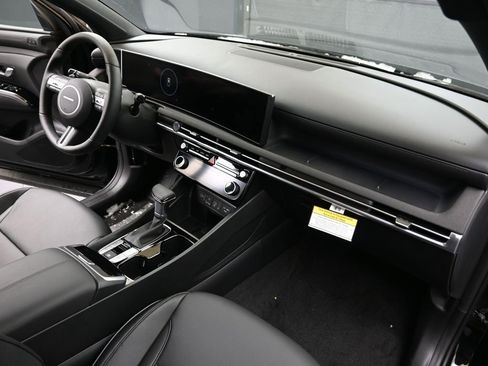 New 2026 Hyundai Santa Cruz Limited image 12