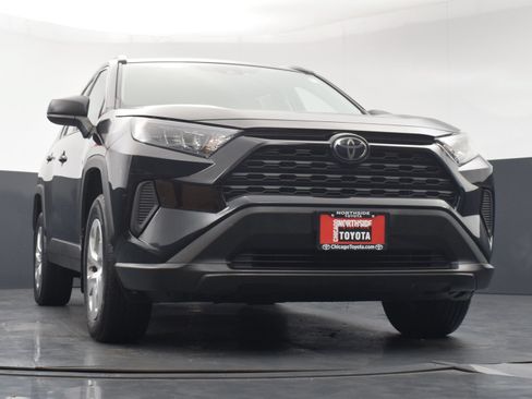 Used 2019 Toyota RAV4 LE w/ All Weather Liner Package AWD/4WD image 28