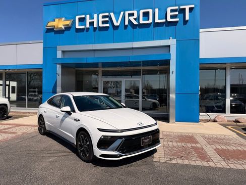 Used 2024 Hyundai Sonata SEL image 1