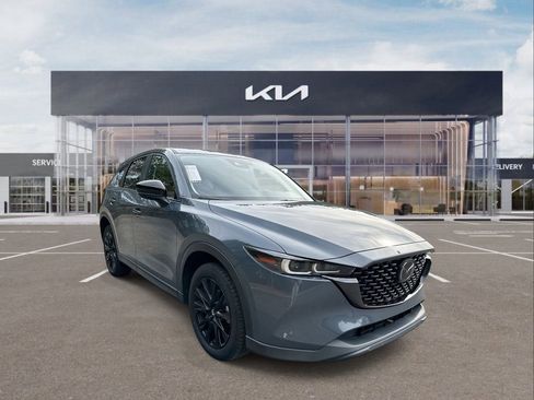 Used 2022 MAZDA CX-5 Carbon Edition image 2