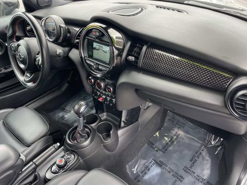 Used 2019 MINI Cooper S w/ Premium Package FWD image 25