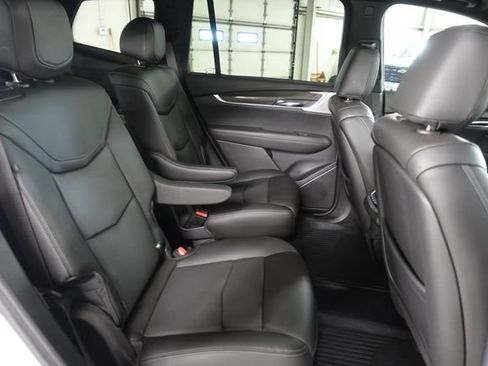 Used 2024 Cadillac XT6 Sport w/ LPO, Floor Liner Package AWD/4WD image 27