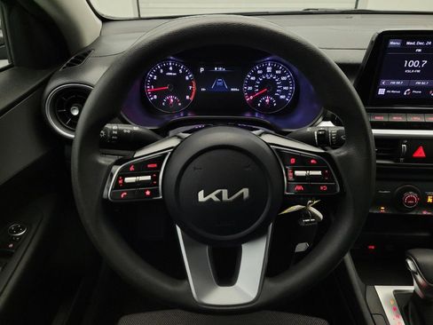 Used 2023 Kia Forte LXS image 22