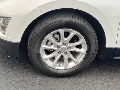 Used 2019 Chevrolet Equinox LT FWD image 9