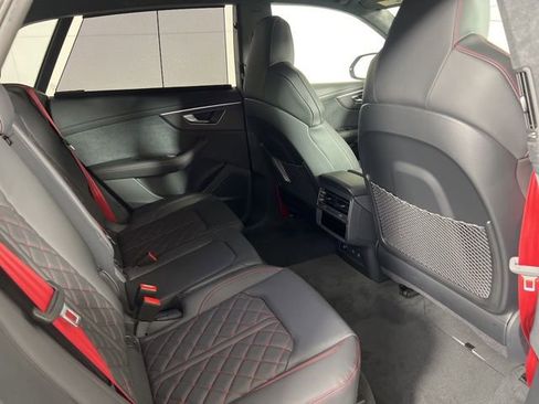 New 2026 Audi SQ8 Prestige image 14