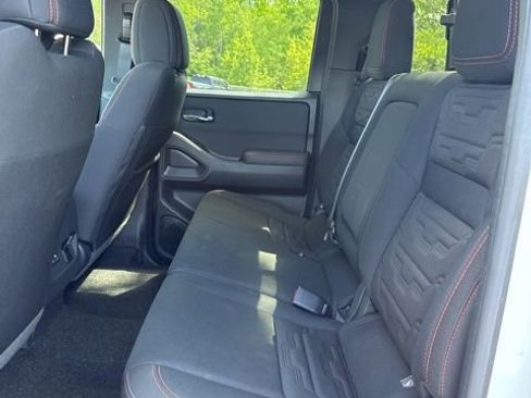 Certified 2024 Nissan Frontier PRO-4X w/ Pro Convenience Package AWD/4WD image 10