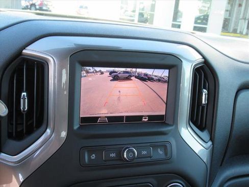 New 2026 Chevrolet Silverado 1500 Custom image 22