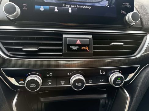 Used 2022 Honda Accord Sport image 23
