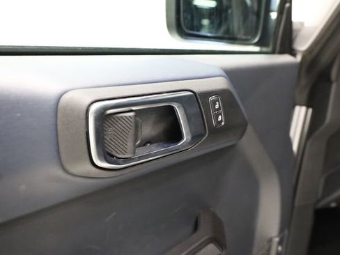 Used 2024 Ford Bronco Outer Banks AWD/4WD image 18