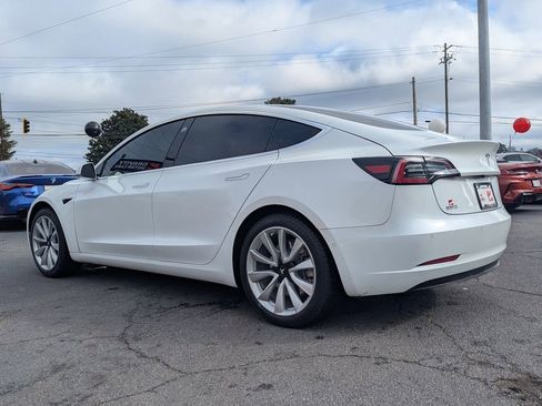 Used 2019 Tesla Model 3 Standard Range Plus image 3