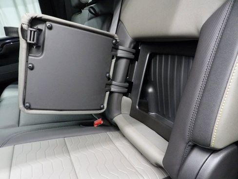 Used 2024 Chevrolet Silverado 1500 ZR2 image 66