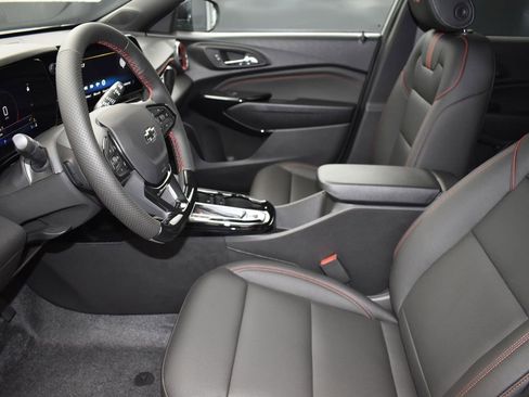 New 2026 Chevrolet Trax RS w/ Driver Confidence Package image 13