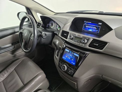 Used 2015 Honda Odyssey EX-L image 10