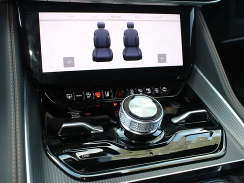 New 2025 Jeep Grand Wagoneer Series III w/ Rear Seat Video Group 1 image 30