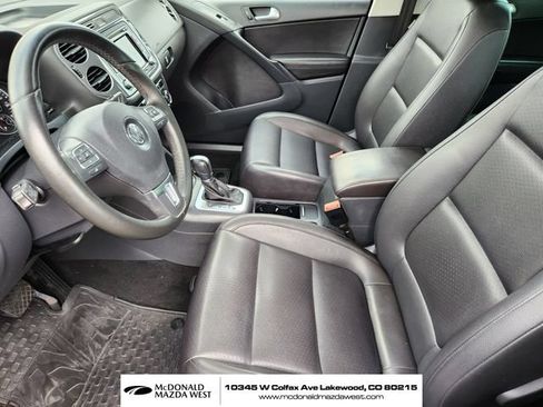 Used 2014 Volkswagen Tiguan SE AWD/4WD image 12