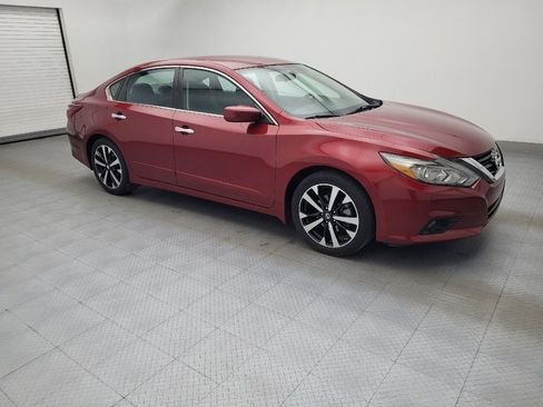 Used 2018 Nissan Altima 2.5 SR image 11