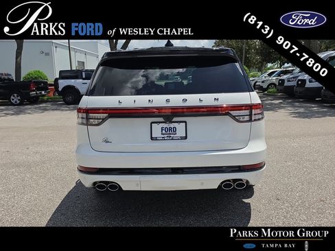 Used 2025 Lincoln Aviator Black Label w/ Black Label Special Edition AWD/4WD image 6