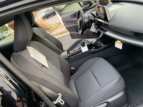 New 2026 Toyota Prius LE image 14