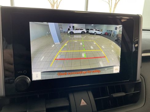 Used 2023 Toyota RAV4 XLE image 17