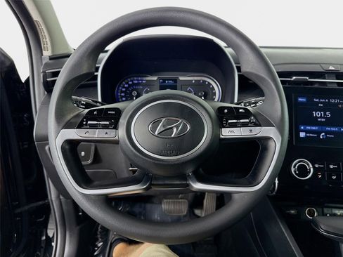 Certified 2023 Hyundai Tucson SEL FWD image 13