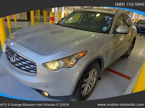 Used 2011 INFINITI FX35 2WD w/ Premium Pkg image 1